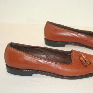 Allen Edmonds "Sierra" Cognac Brown Leather Tassel Loafers. Womens 7.5 AA
